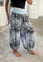 The Mosaic Harem Yoga Pants