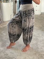 The Mosaic Harem Yoga Pants