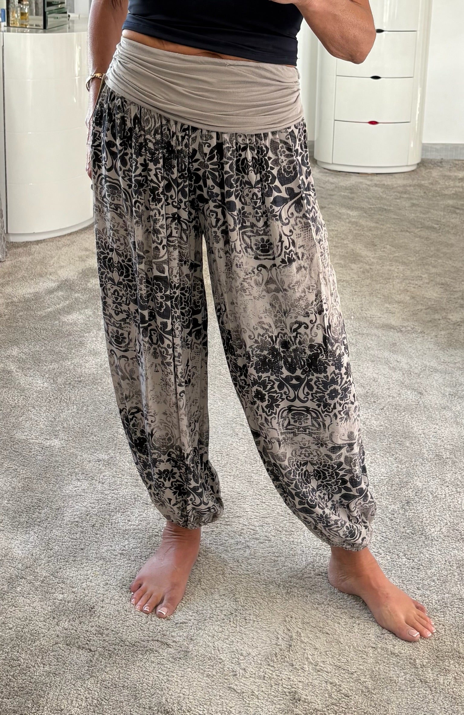 The Mosaic Harem Yoga Pants