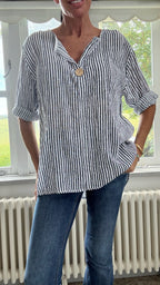 Cotton Button Detail Top - Navy/White