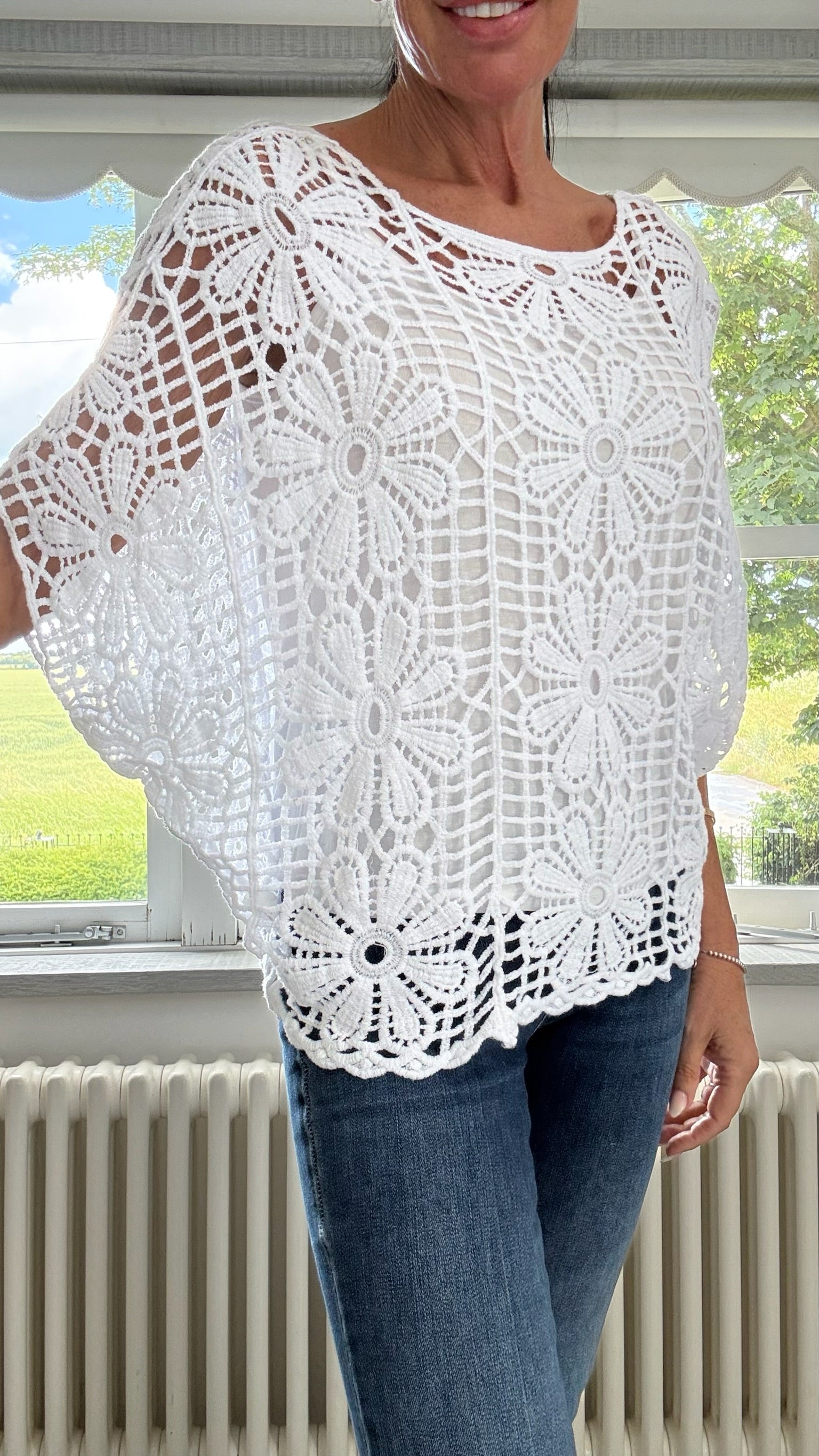 Daisy Crochet Top & Vest Set - White